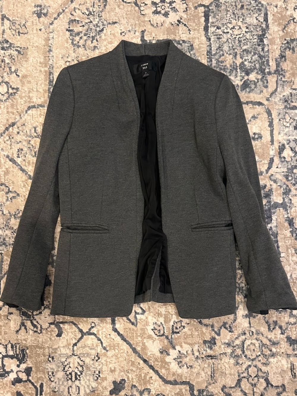 J Crew Women’s Dark Gray Open Front Blazer / Jacket size 2